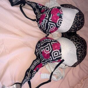PINK Victoria's Secret Black and White Patterned Bra Set